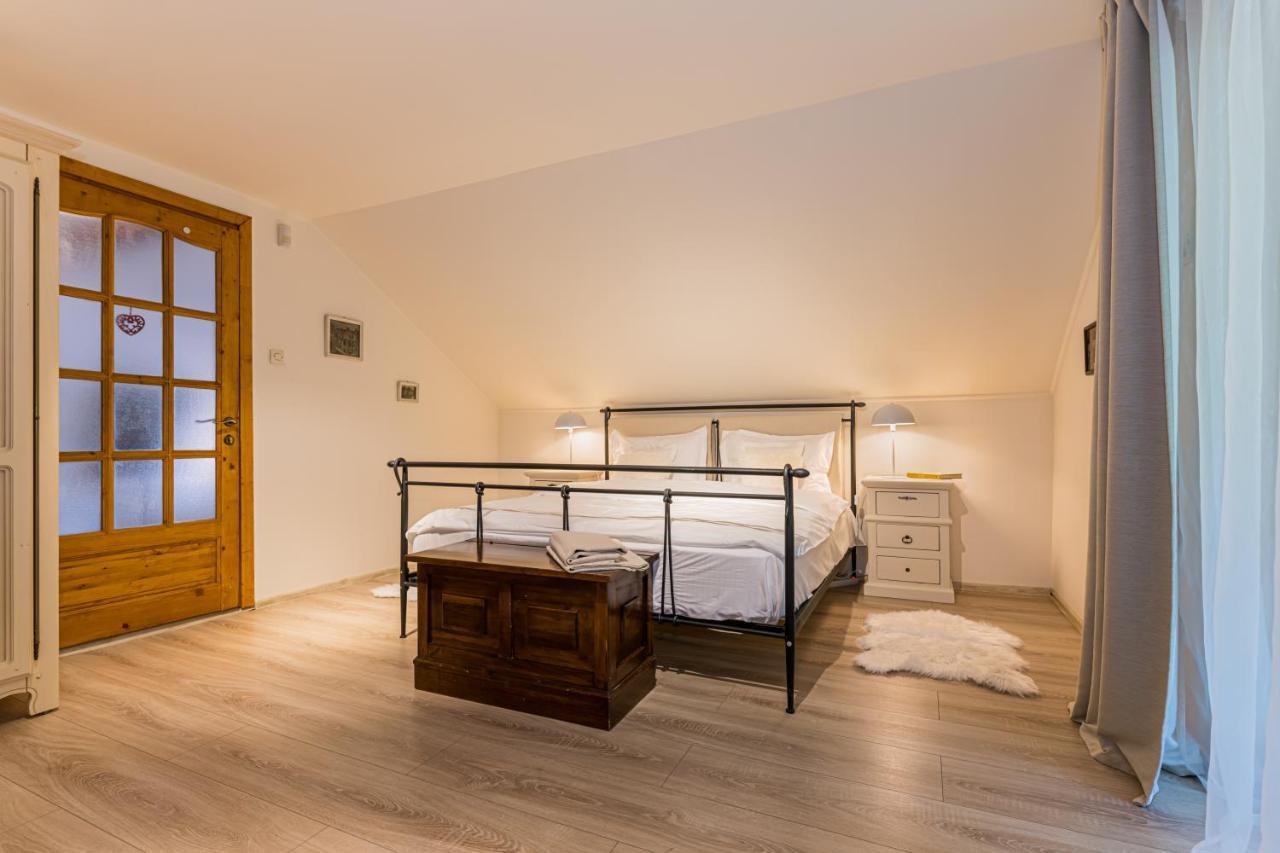 Home Alone Brasov Ngoại thất bức ảnh