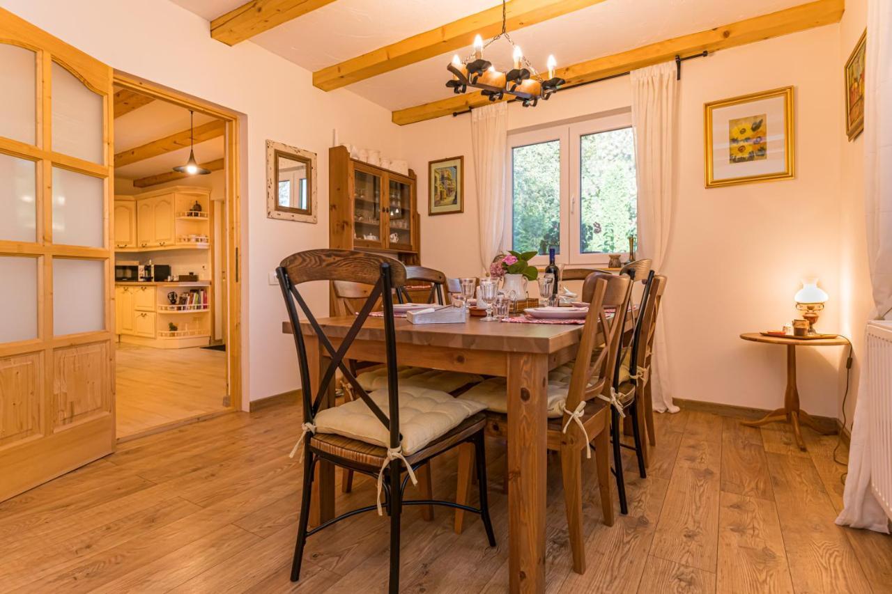 Home Alone Brasov Ngoại thất bức ảnh